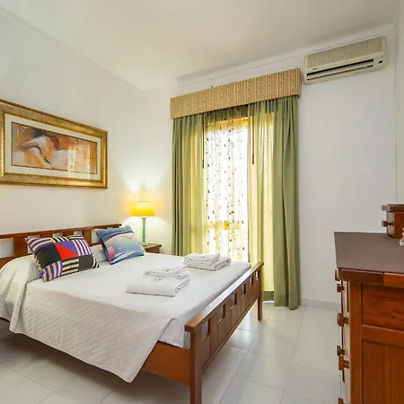 A58 - Rocha Grand View In Apartment